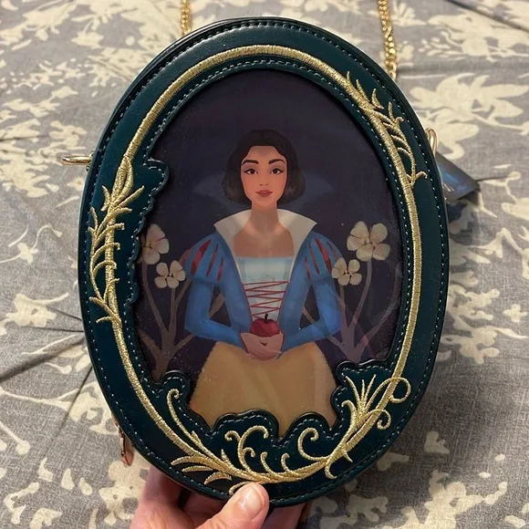 Mirror Purse - Picture 3 of 13